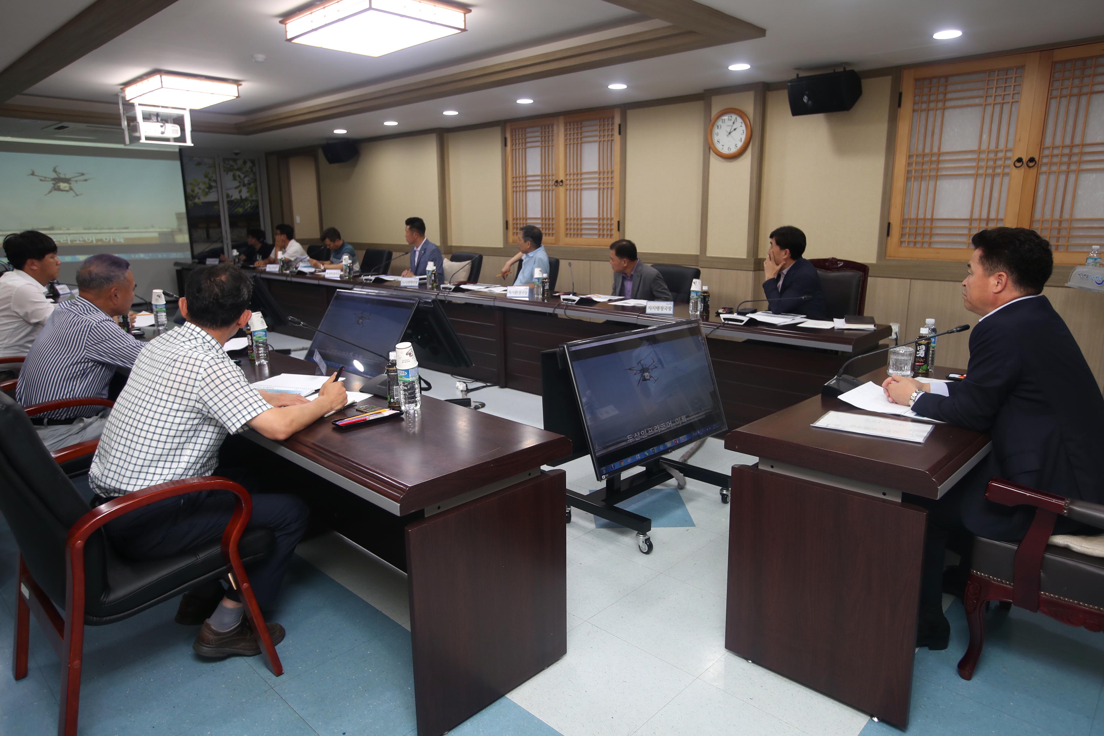 1_드론_대기환경모니터링_중간보고회2.jpg